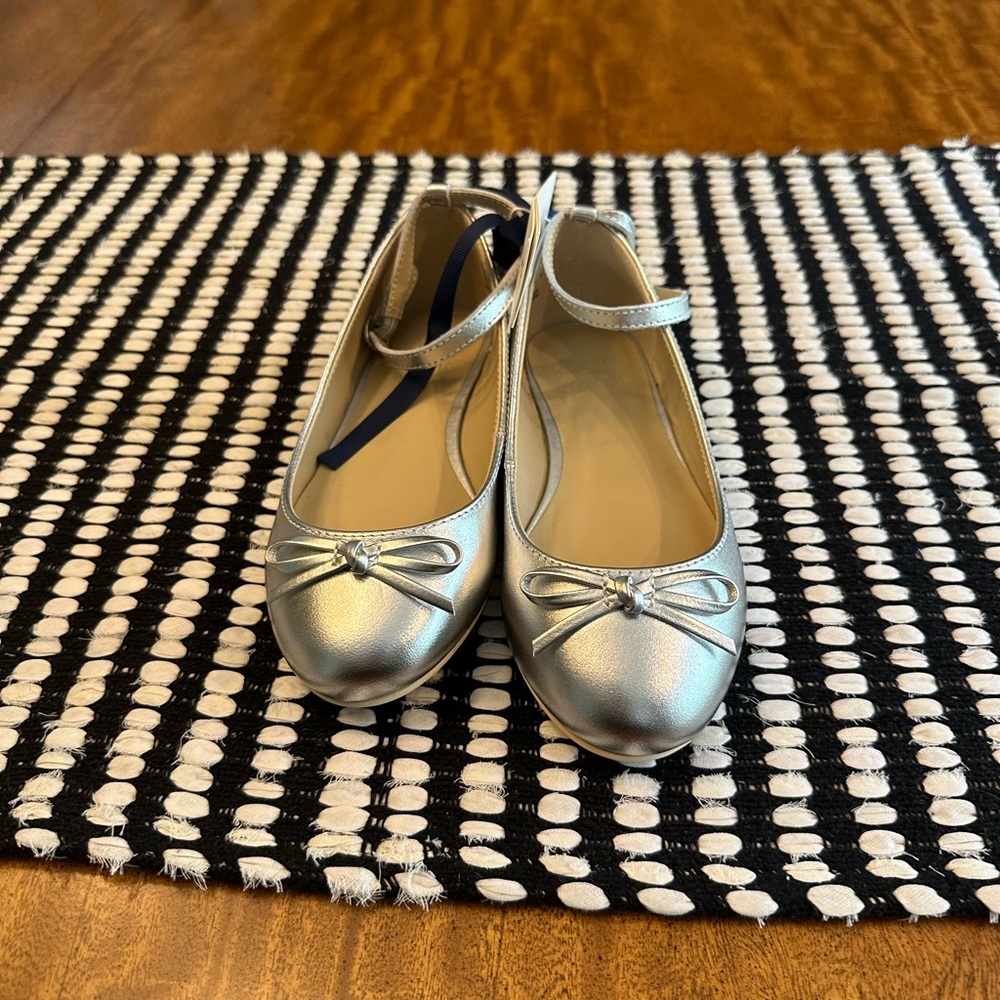 JANIE and JACK METALLIC ANKLE STRAP BOW BALLET FLAT - Picture 3 of 12